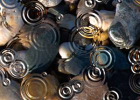 Sea Raindrops Screensaver screenshot